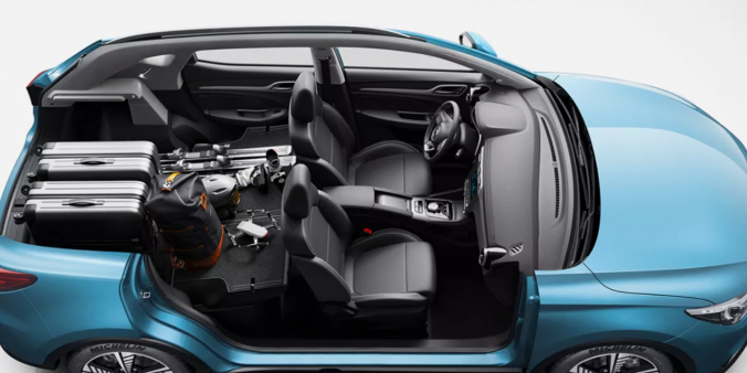 MG ZS interieur